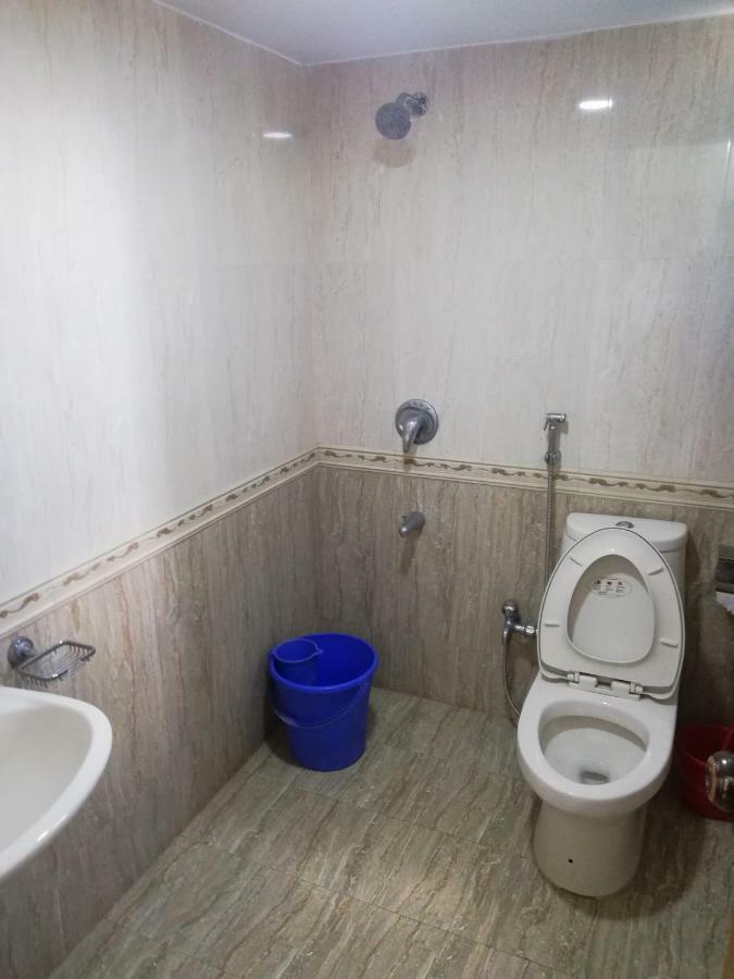 Ambrosia Guest House Dhaka Esterno foto