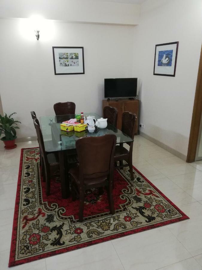 Ambrosia Guest House Dhaka Esterno foto