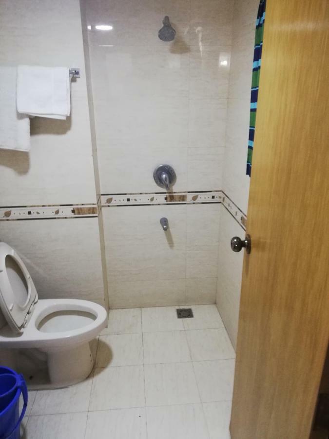 Ambrosia Guest House Dhaka Esterno foto
