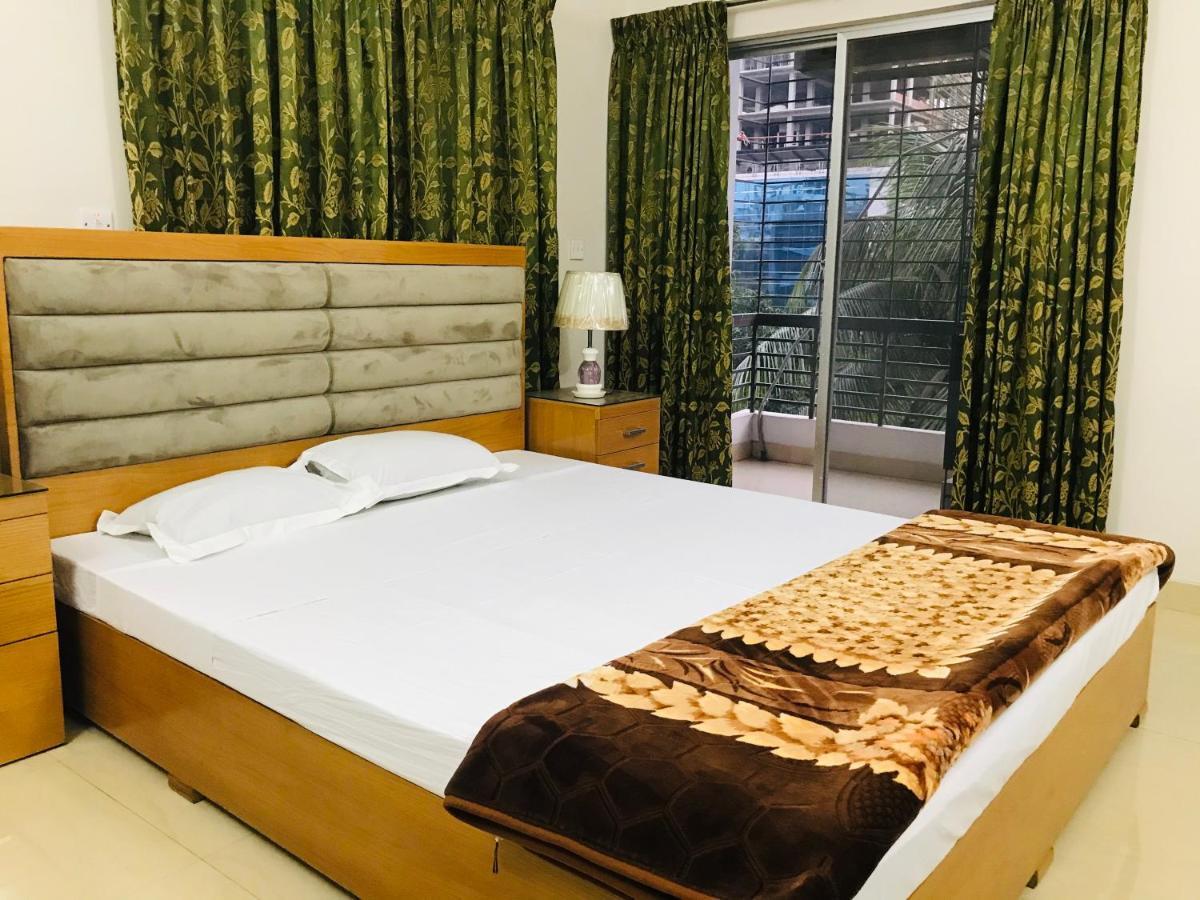 Ambrosia Guest House Dhaka Esterno foto